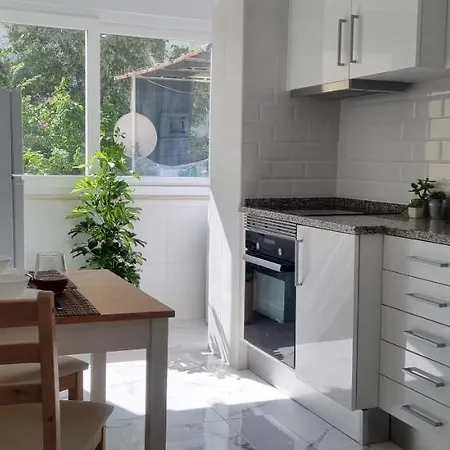 Canto Da Rocha * אלמאדה